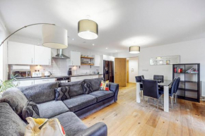 Modern 2Bed - 5min to Highbury & Islington Station
